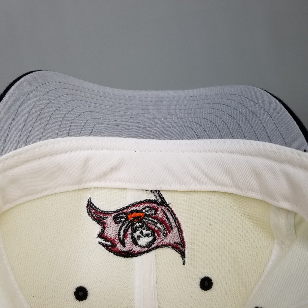 VTG Tampa Bay Buccaneers New Era Snapback Hat M/L - Picture 7 of 8